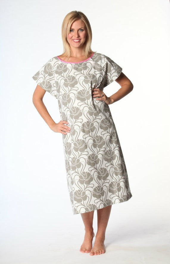 Plus size delivery clearance gown