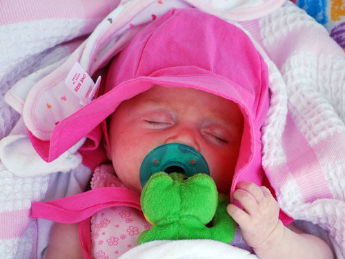 Baby sleeping sales with wubbanub